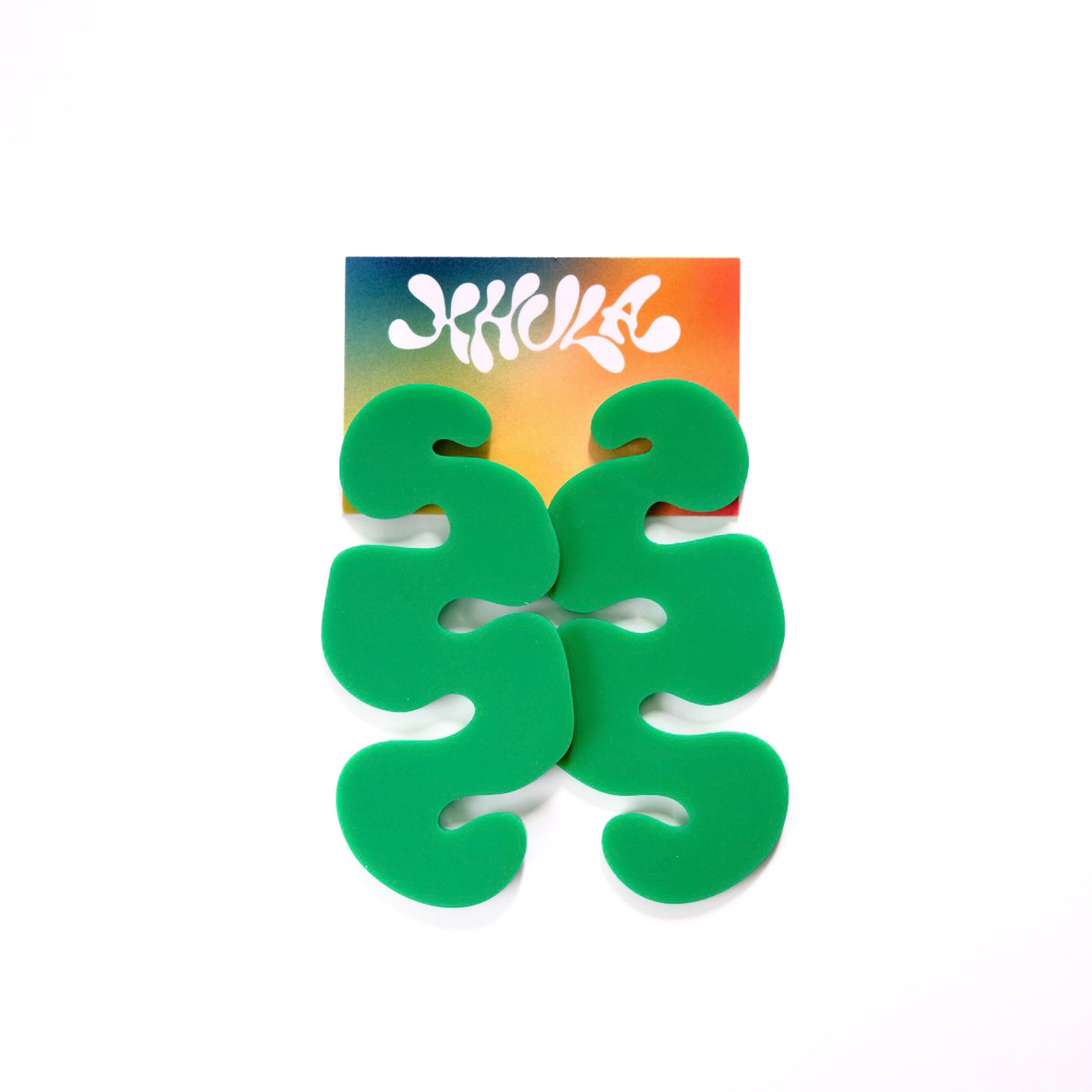 GREEN
